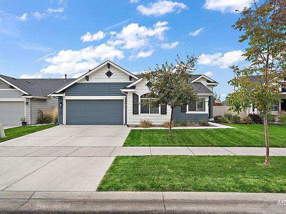 4th image of 4725 N Mallorca Way