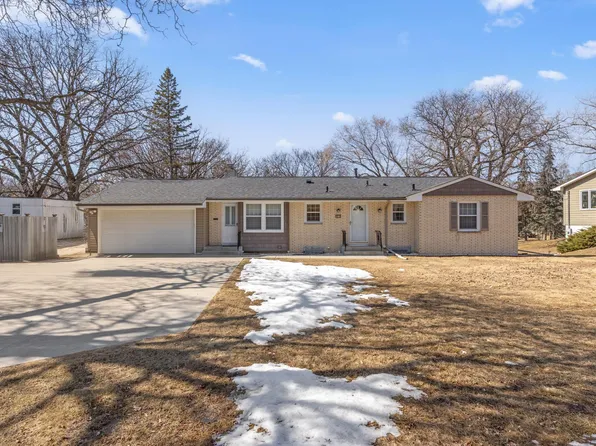 8816 River Ridge Rd, Bloomington, MN 55425