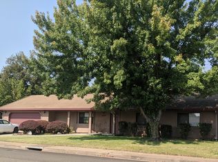 2424 Harlan Dr, Redding, CA 96003