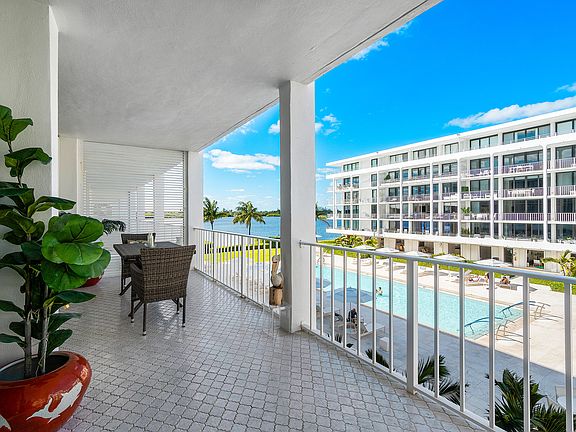 2nd image of 2784 S Ocean Boulevard #205s