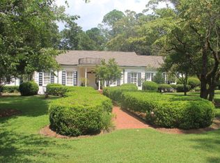102 Springdale Cir, Thomasville, GA 31792