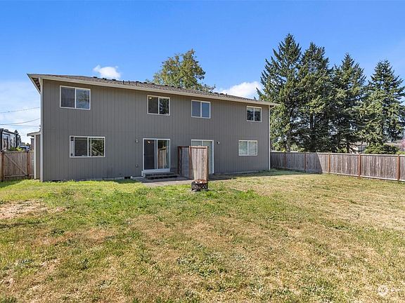 2nd image of 217 165th St S #217
