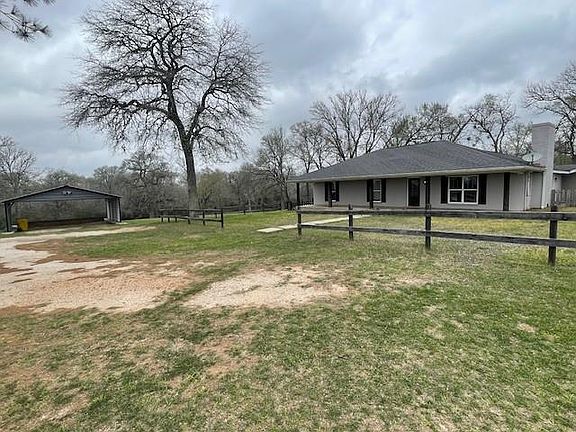 3rd image of 2944 Old Highway 36 Rd