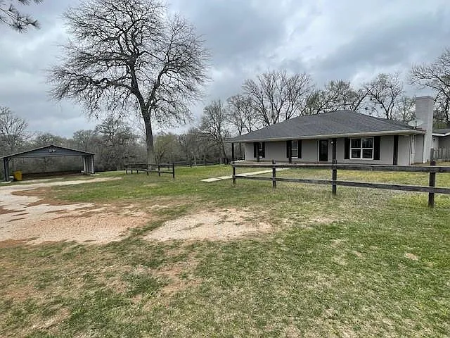 2944 Old Highway 36 Rd — Photo 3