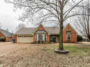 6590 Millgrove Park Dr, Bartlett, TN 38135