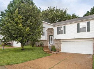 126 Riverport Dr, Crystal City, MO 63019