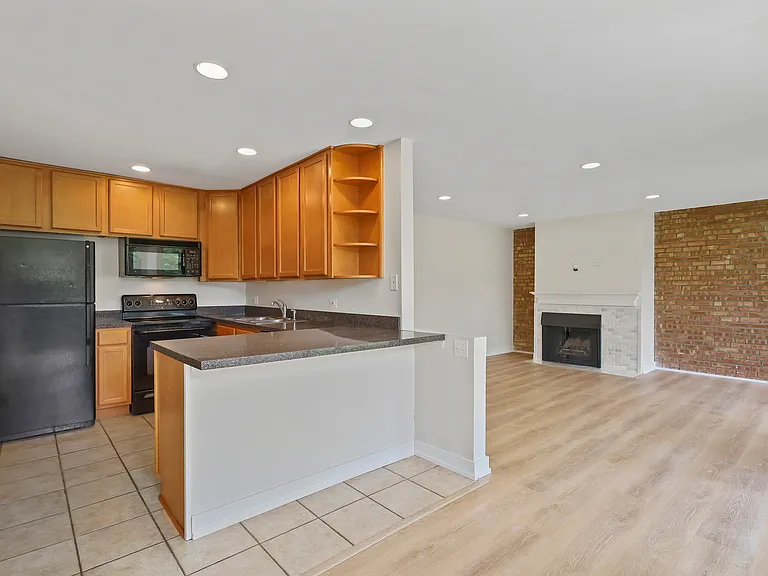 6018 E Lake Dr #1C — Photo 9