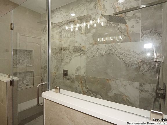 2nd image of 7815 OXBOW WAY