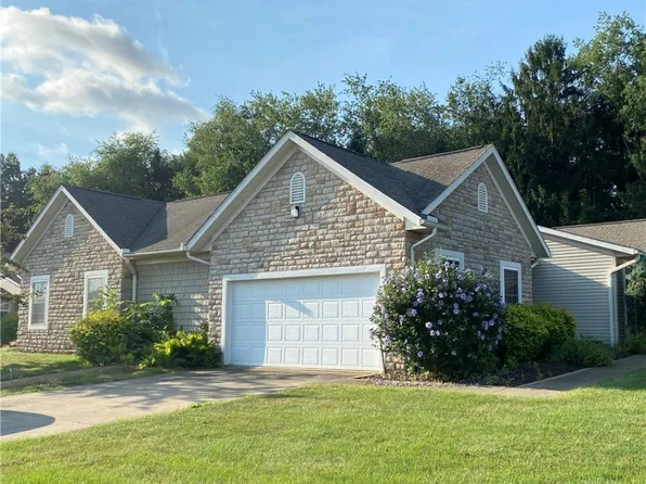 133 Heritage Green Ln #133, Dalton, OH 44618