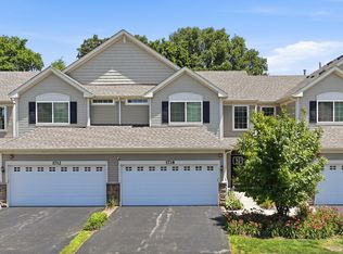 1718 Carlstedt Dr, Batavia, IL 60510