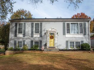 4618 Sanders Dr NE, Roanoke, VA 24019