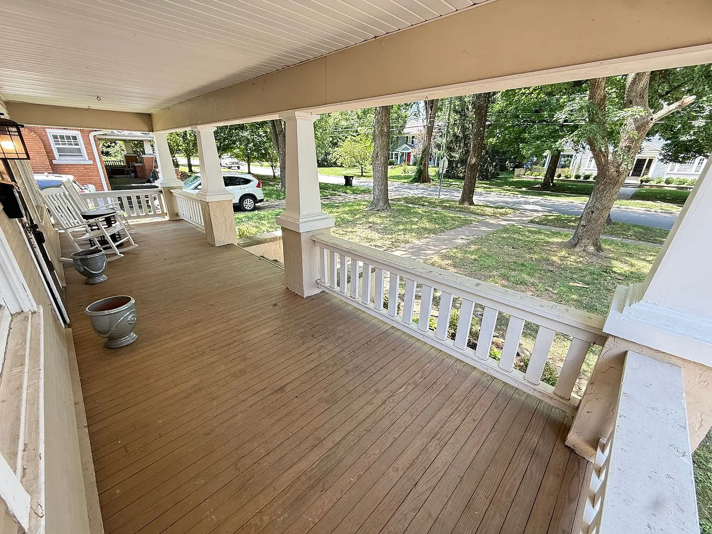3 Bed 1 Bath in Rountree — Photo 4