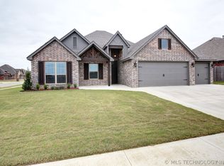 12883 N 42nd East Ave, Skiatook, OK 74070
