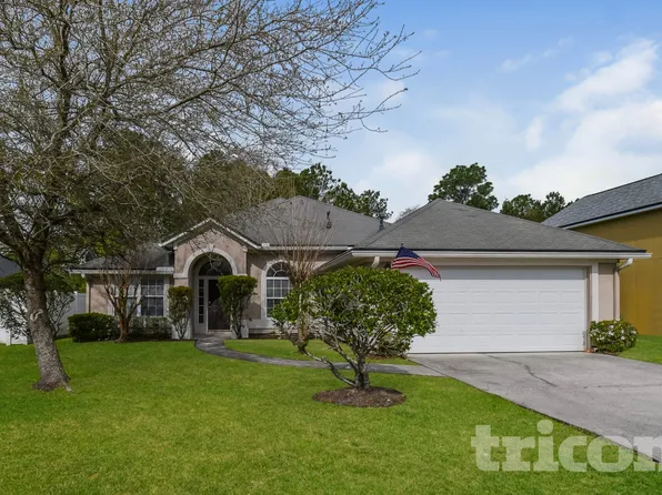 10310 Red Tip Rd, Jacksonville, FL 32218