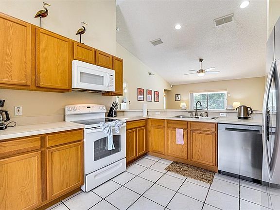 4th image of 630 THOUSAND OAKS BOULEVARD