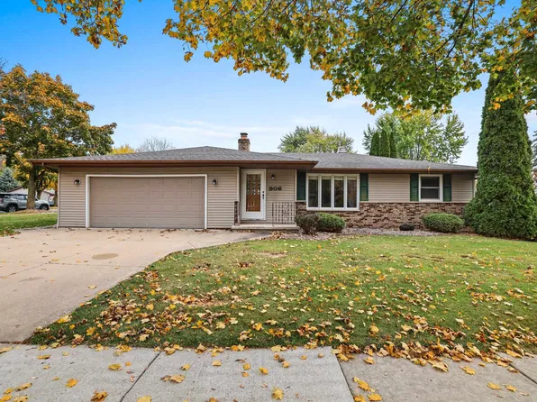 906 Rosehill Rd, Kaukauna, WI 54130