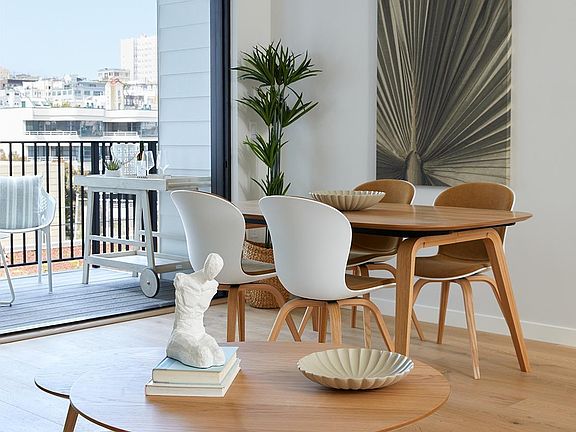 5th image of 1580 Pacific Ave #407