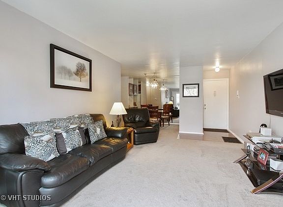 3rd image of 775 Grove Dr APT 206