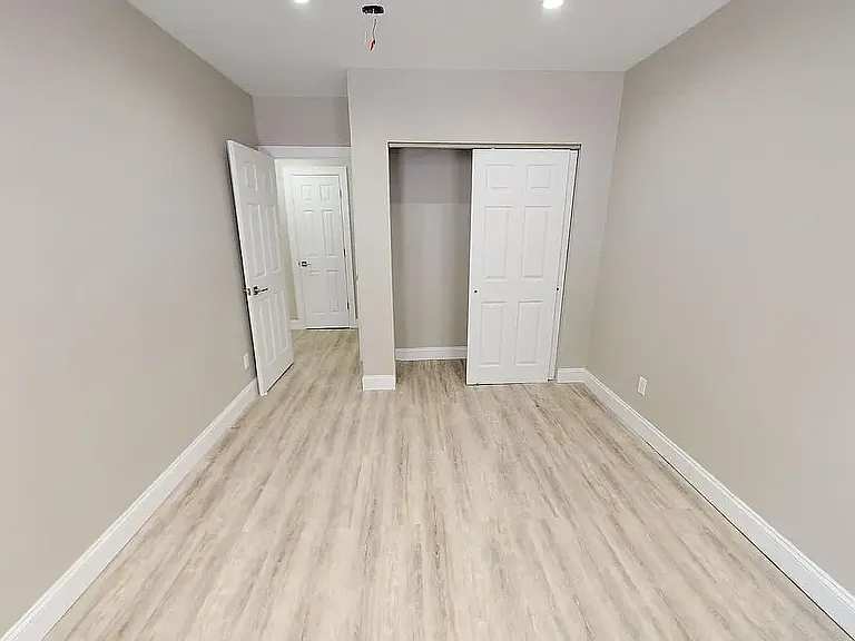 1909 Avenue M #2A — Photo 10
