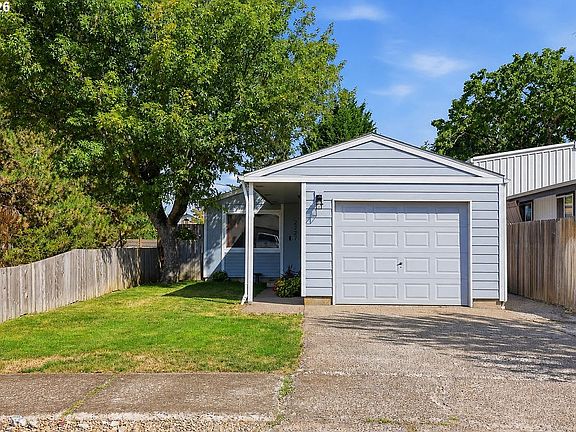 2nd image of 2727 Edison St