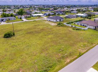 2213 NE 14th Ave, Cape Coral, FL 33909