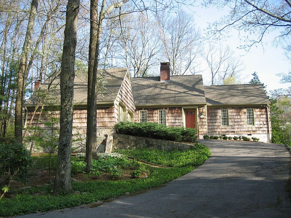 1110 Applewood Cir, Signal Mountain, TN 37377 Zillow