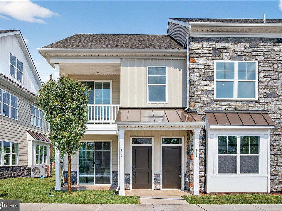 1st image of 415 Isabelle Ct Unit 101