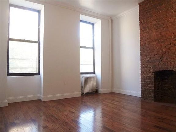 4th image of 160 E 107th St APT 3
