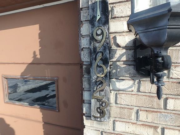 2nd image of 19623 Lake Shore Dr #0