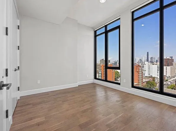 262 9th Street image 15 of 37