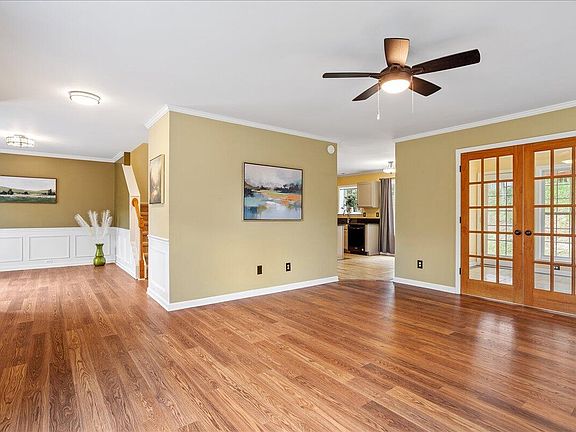 4th image of 3808 Cholla Ct