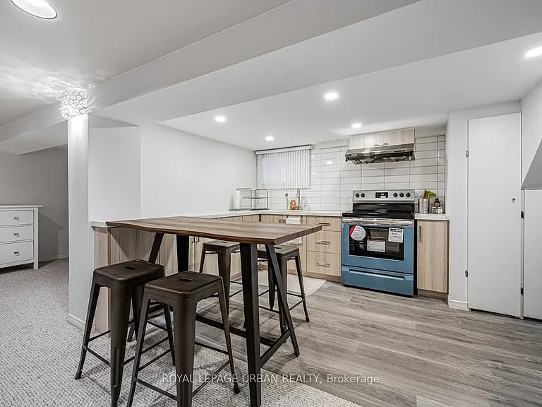 377 Mortimer Ave #BASEMENT — Photo 5