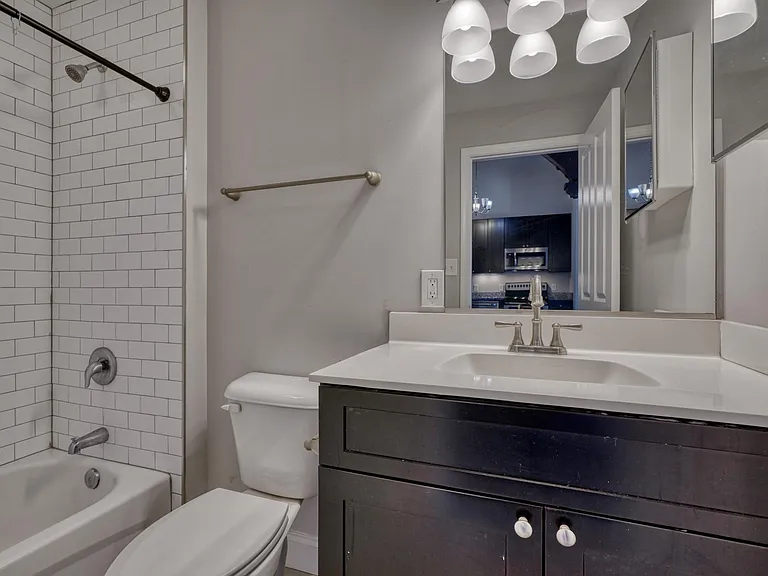 1728 Eastern Ave #12 — Photo 9
