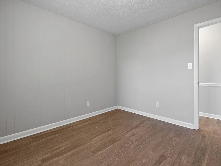 Cooper's Ranch Apartments — Photo 35