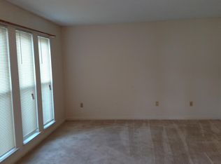 4027 Graham Oaks Cir, Memphis, TN 38122