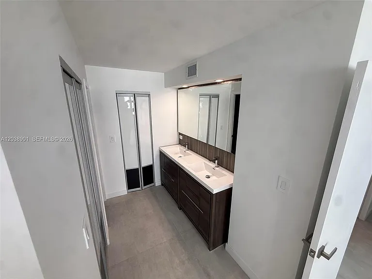 11 Island Ave #1505 — Photo 6