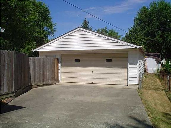 5th image of 7736 Cedarbrook Dr