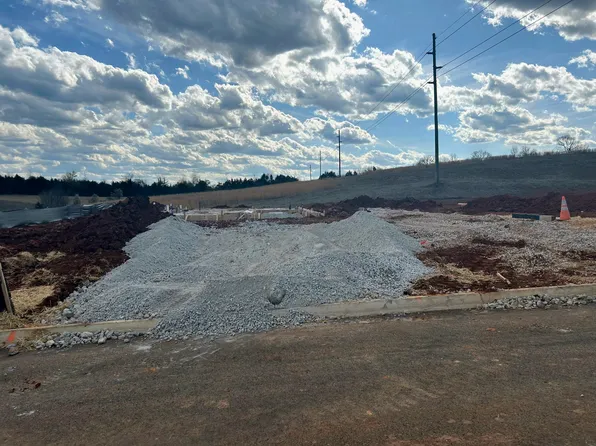 1051 Battle Rdg, Jefferson City, TN 37760