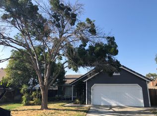 1320 Saint Francis Dr, Los Banos, CA
