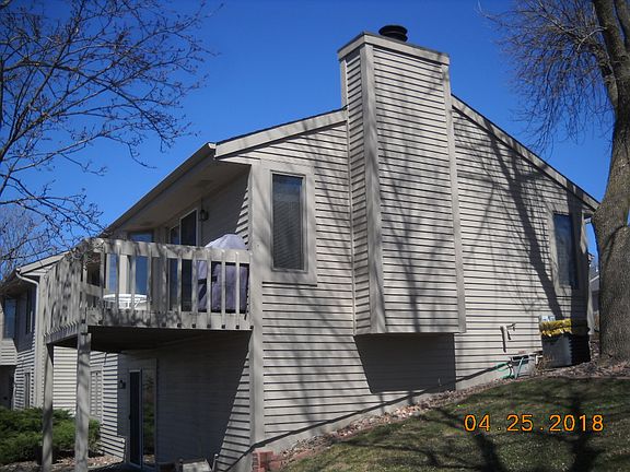 4th image of 2950 Madison St