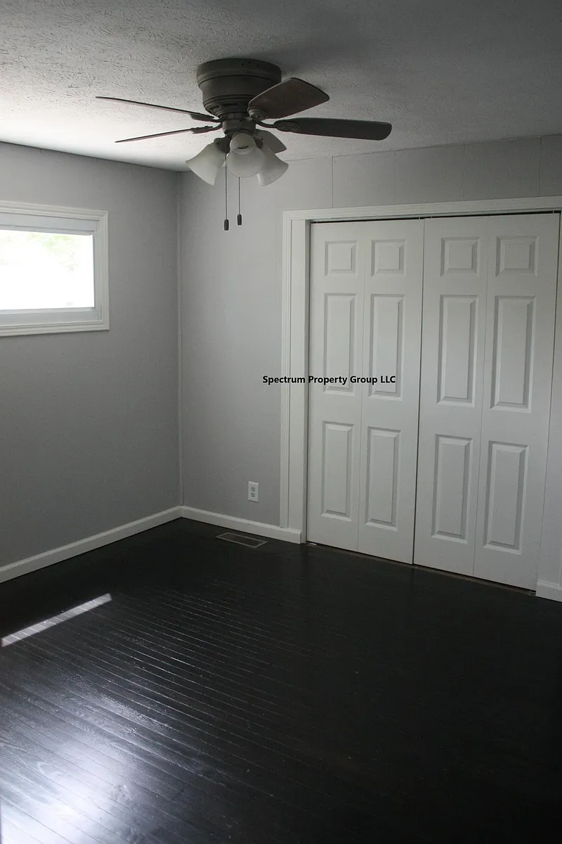 Building Photo - 4116 N Kercheval Dr