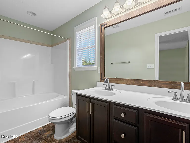 706 Ashley Meadow Ln — Photo 13