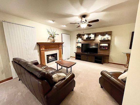 4th image of 4311 Deer Creek Dr