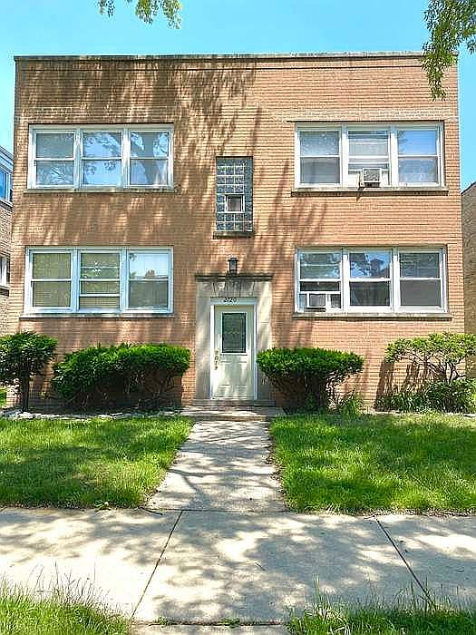 1st image of 2720 W Summerdale Ave