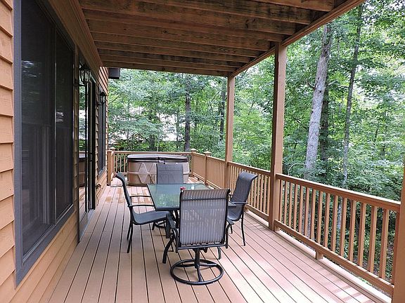 Lower deck and covered porch