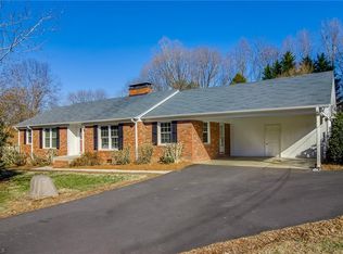 202 Tangle Dr, Jamestown, NC 27282