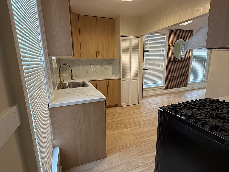 145 Sunol St #6 — Photo 10