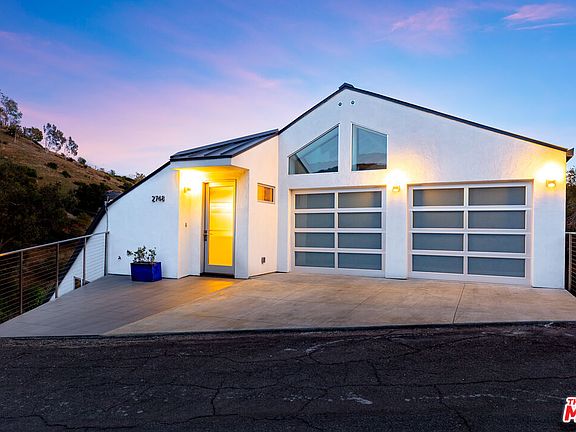 4th image of 2748 Vista Mar Dr