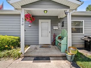 412 W Price Ave, Springdale, AR 72764