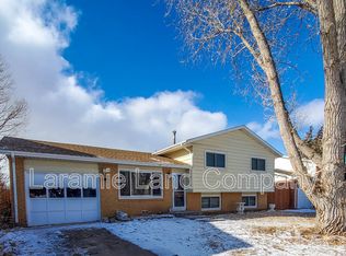 1864 N 13th St, Laramie, WY 82072